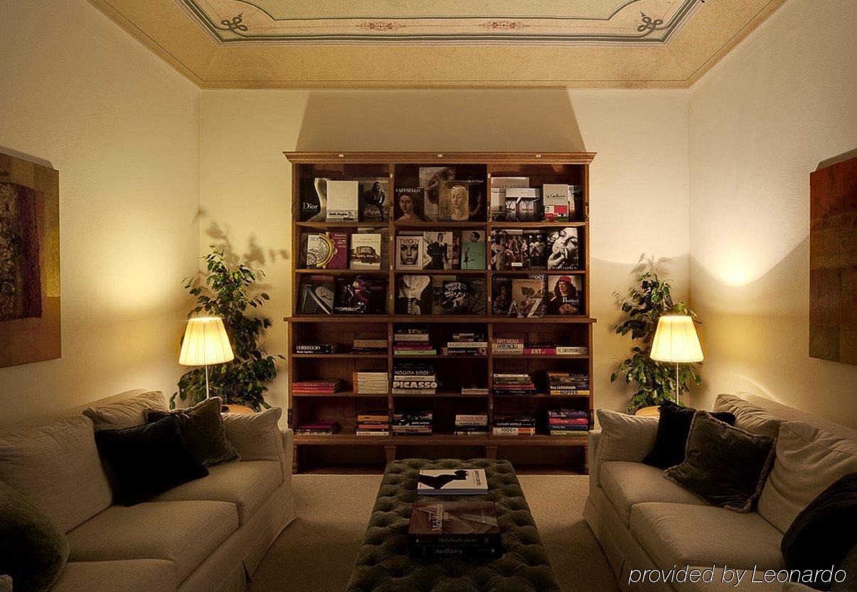 Hotel 500 Firenze กัมปีบีเซนซีโอ ภายนอก รูปภาพ